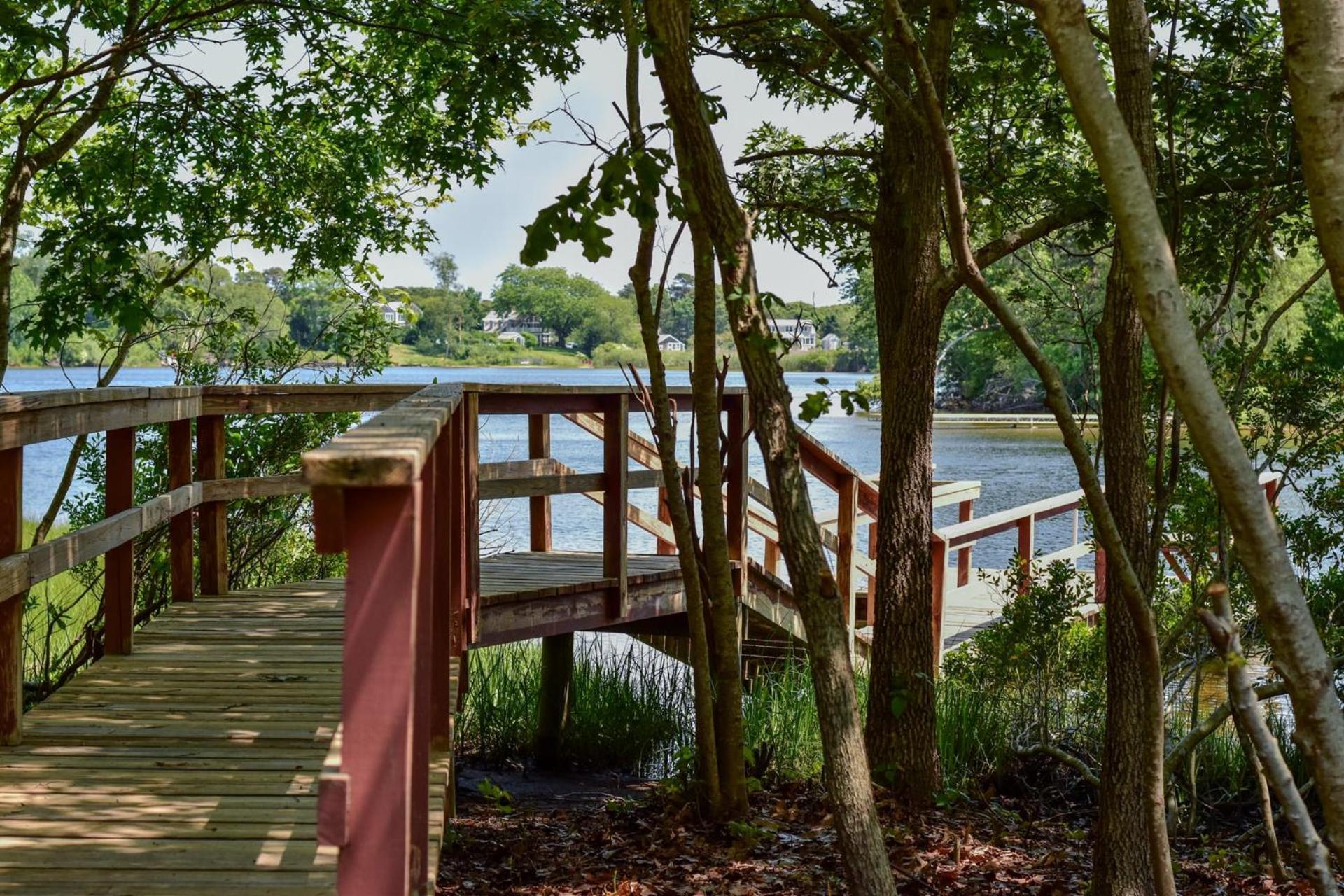 Waterfront Private Dock Peaceful Retreat Villa Dennis Dış mekan fotoğraf